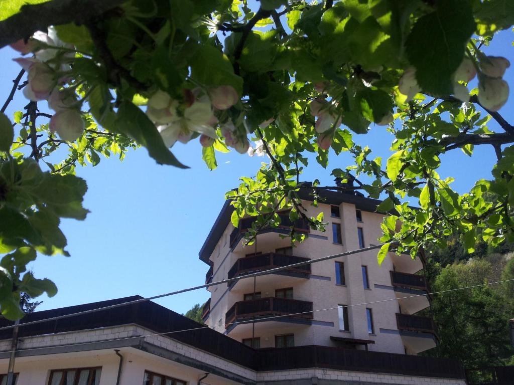 La Torretta Hotel Challand-Saint-Anselme Ngoại thất bức ảnh