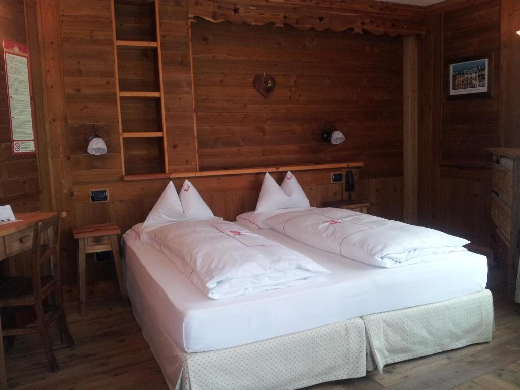 La Torretta Hotel Challand-Saint-Anselme Ngoại thất bức ảnh